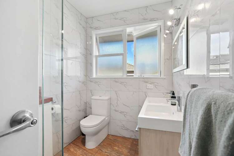 15 Kingdale Road_5