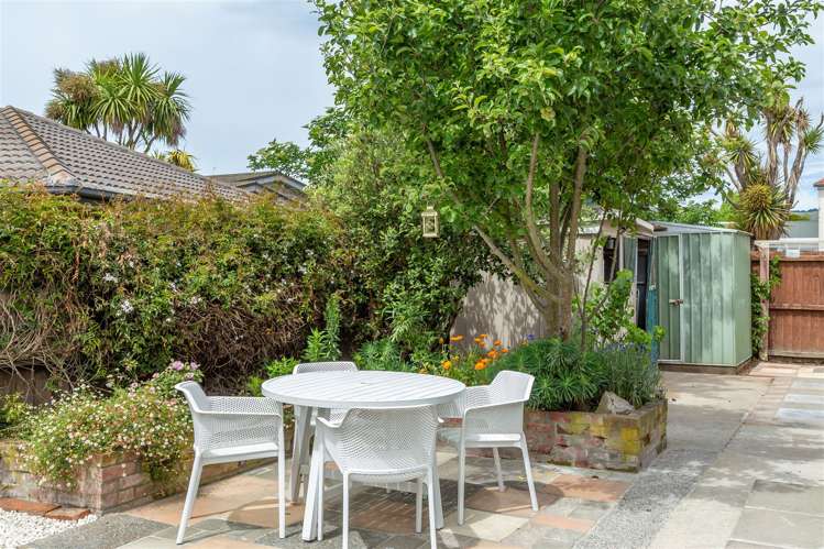 35 Dampier Street Woolston_13