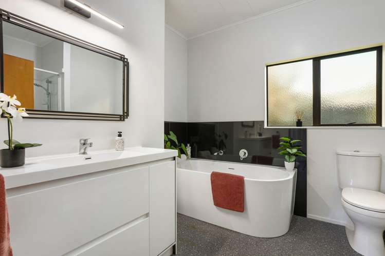 100 Tobie Place Whangamata_21