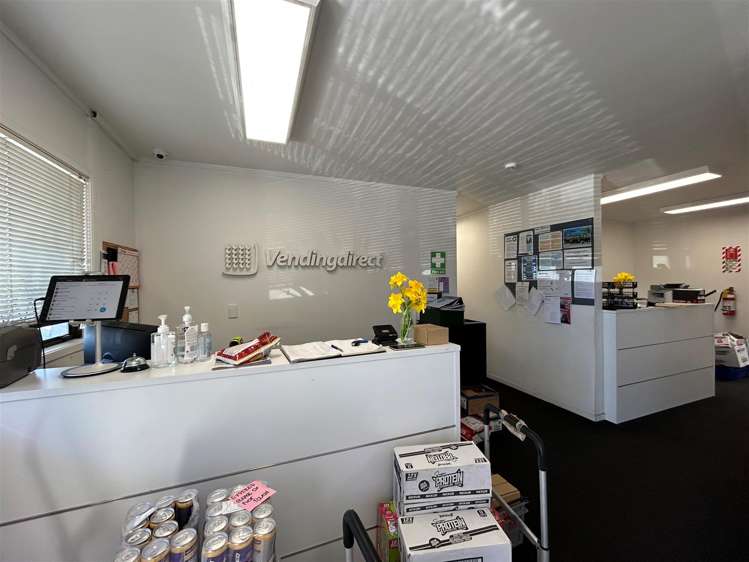 11 and 12 Donnor Place Mount Wellington_4