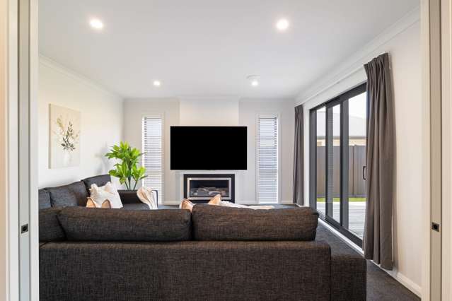 48 Sardinia Grove Fitzherbert_2