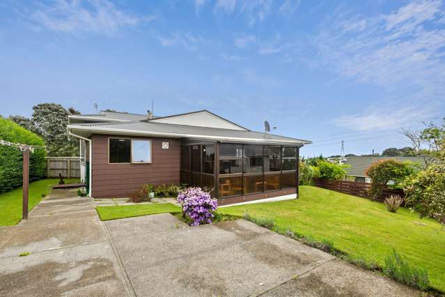 17a Herekawe Drive Spotswood_3