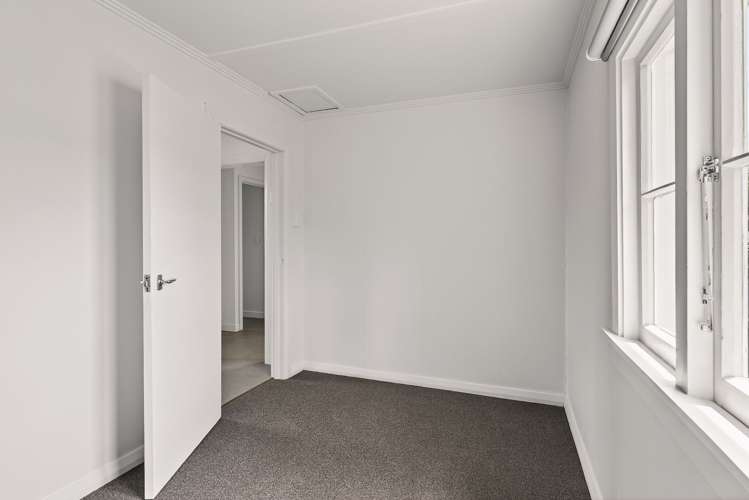 123 Chalmers Road Elgin_16