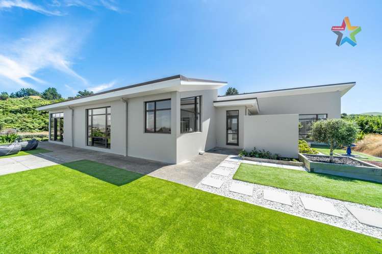 13a Winifred Way Belmont_11