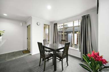 221 Old Farm Road_2