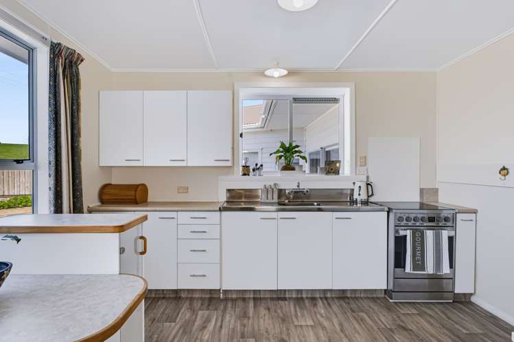 84 Ohanga Road Onaero_1