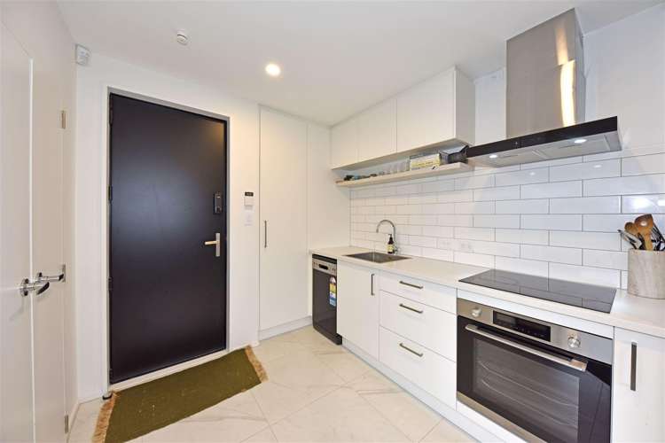 81A Roker Street Somerfield_1