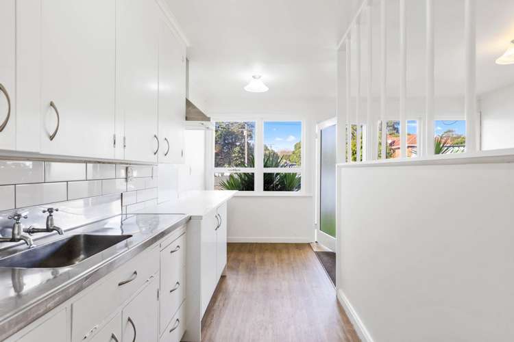 3/93 Calgary Street Mt Eden_5