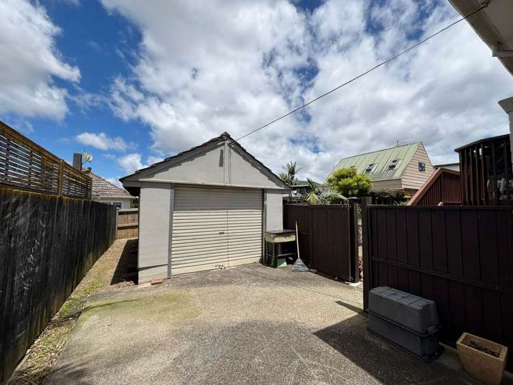 12 Stewart Avenue Panmure_17