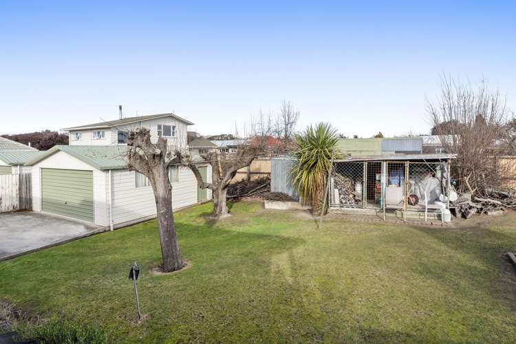 25 and 25A Lenton Street Aranui_14