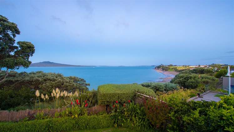 14 Hamana Street Narrow Neck_21