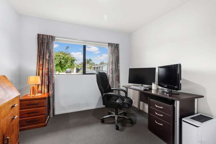 1 Logan Place Waiuku_12