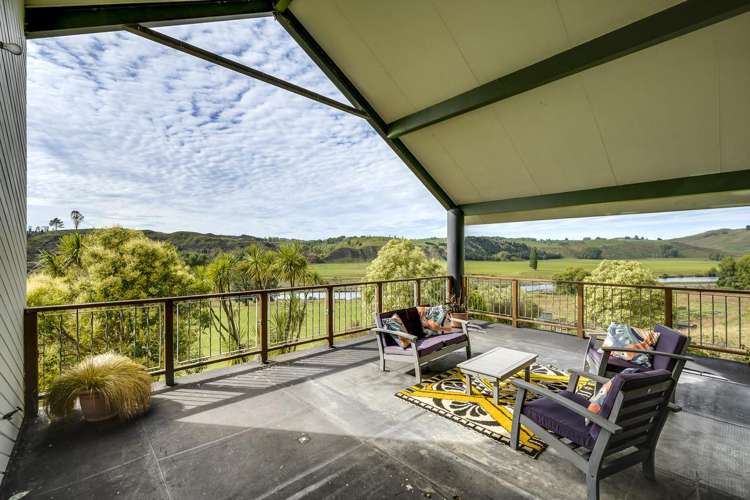 526 River Road Otane_26