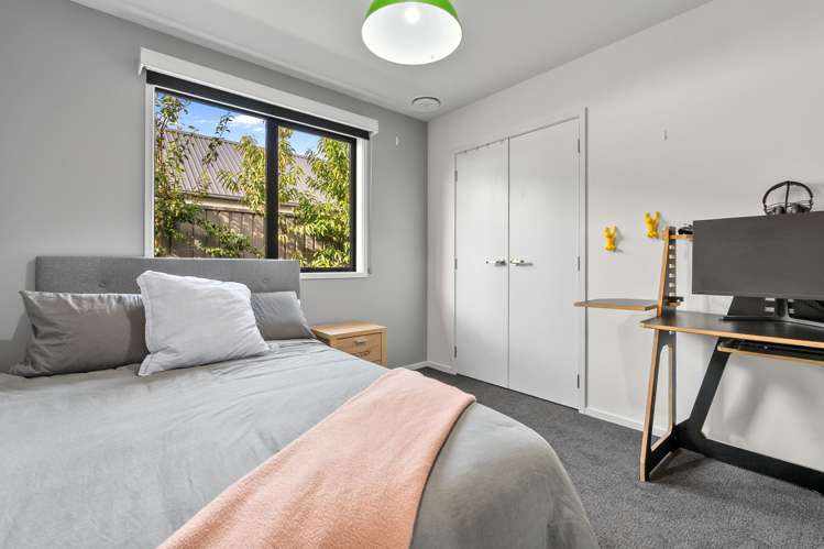 1 Myles Way Shotover Country_15