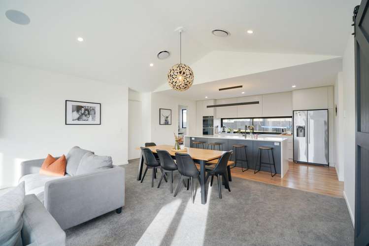 6 Chatham Rise Seaward Bush_11