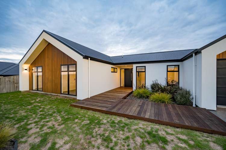 45 Katania Heights Brightwater_25