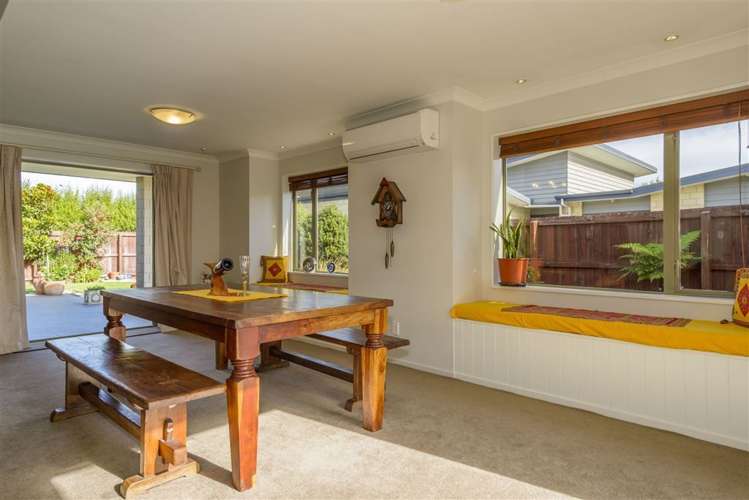 33 Bottle Lake Drive Parklands_13