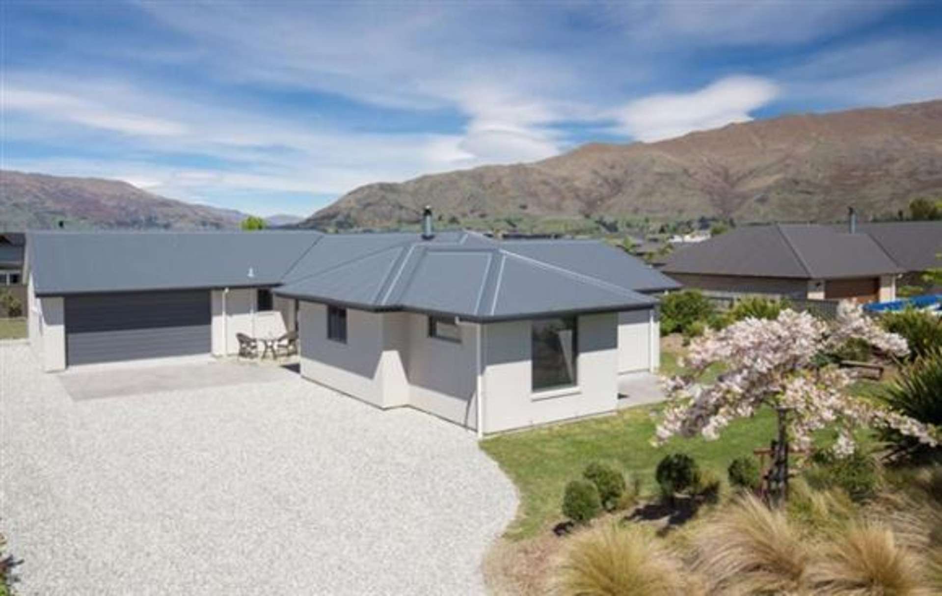 75 Rob Roy Lane Wanaka_0