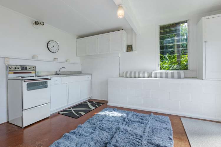 321 State Highway 10 Cable Bay_22