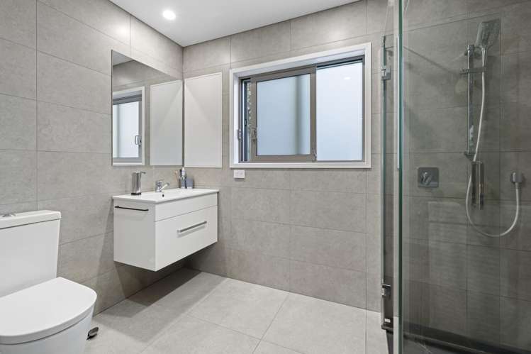 6a Sullivan Avenue Mangere Bridge_18