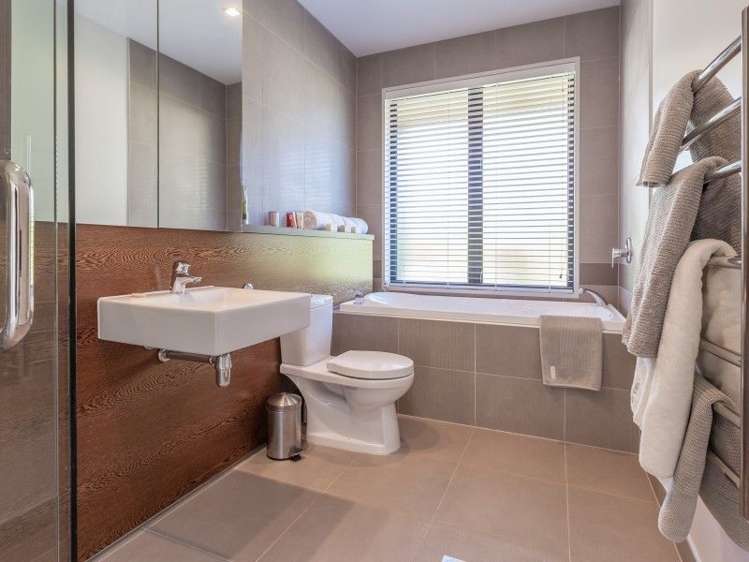 2 Glengarry Court Jacks Point_14