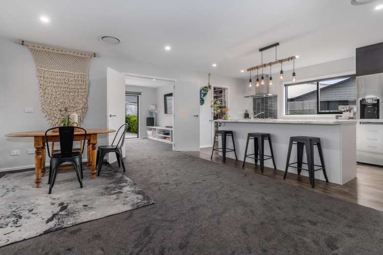 14 Schooner Drive Whitby_3