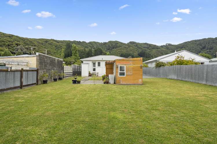 8 Hay Street Naenae_14