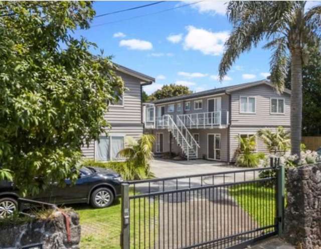 Charming Unit in Mount Eden - Ideal Location!
