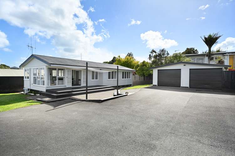 142 Tuhikaramea Road_0