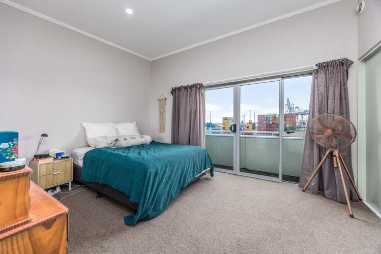 4a/8 Quay Street Auckland Central_9