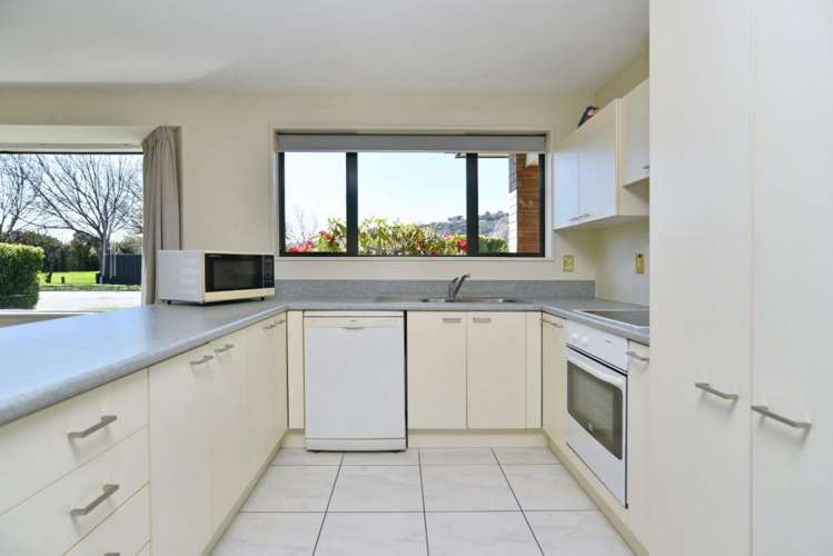 39 Mauger Drive Heathcote Valley_8