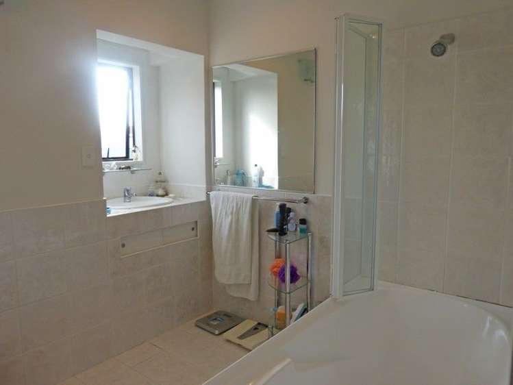 10 Windsor Terrace Taradale_4