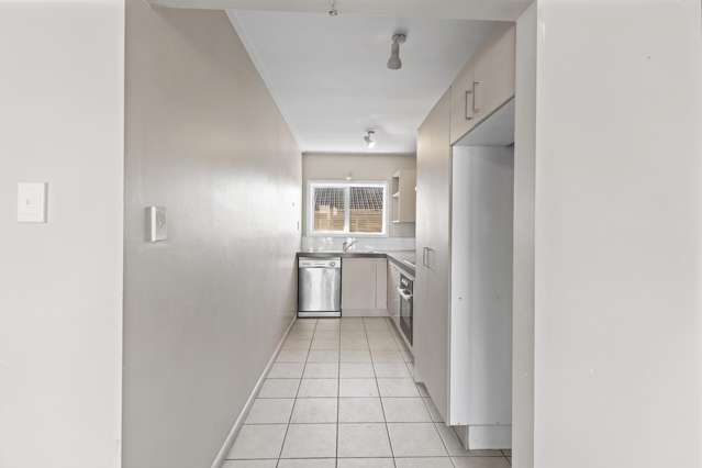 3/538 Gloucester Street Linwood_4