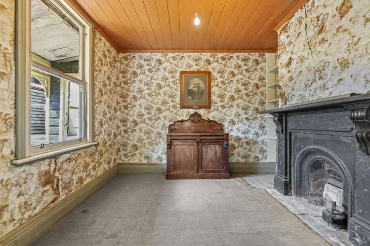 3 Slant Street Careys Bay_17