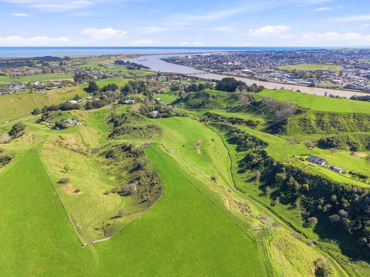 40 and 61 Burtts Road Durie Hill_25