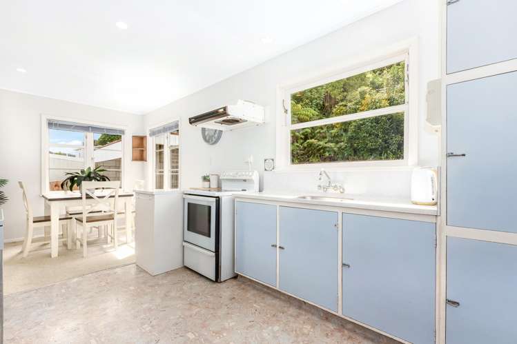 35 Castlerea Street Wainuiomata_8