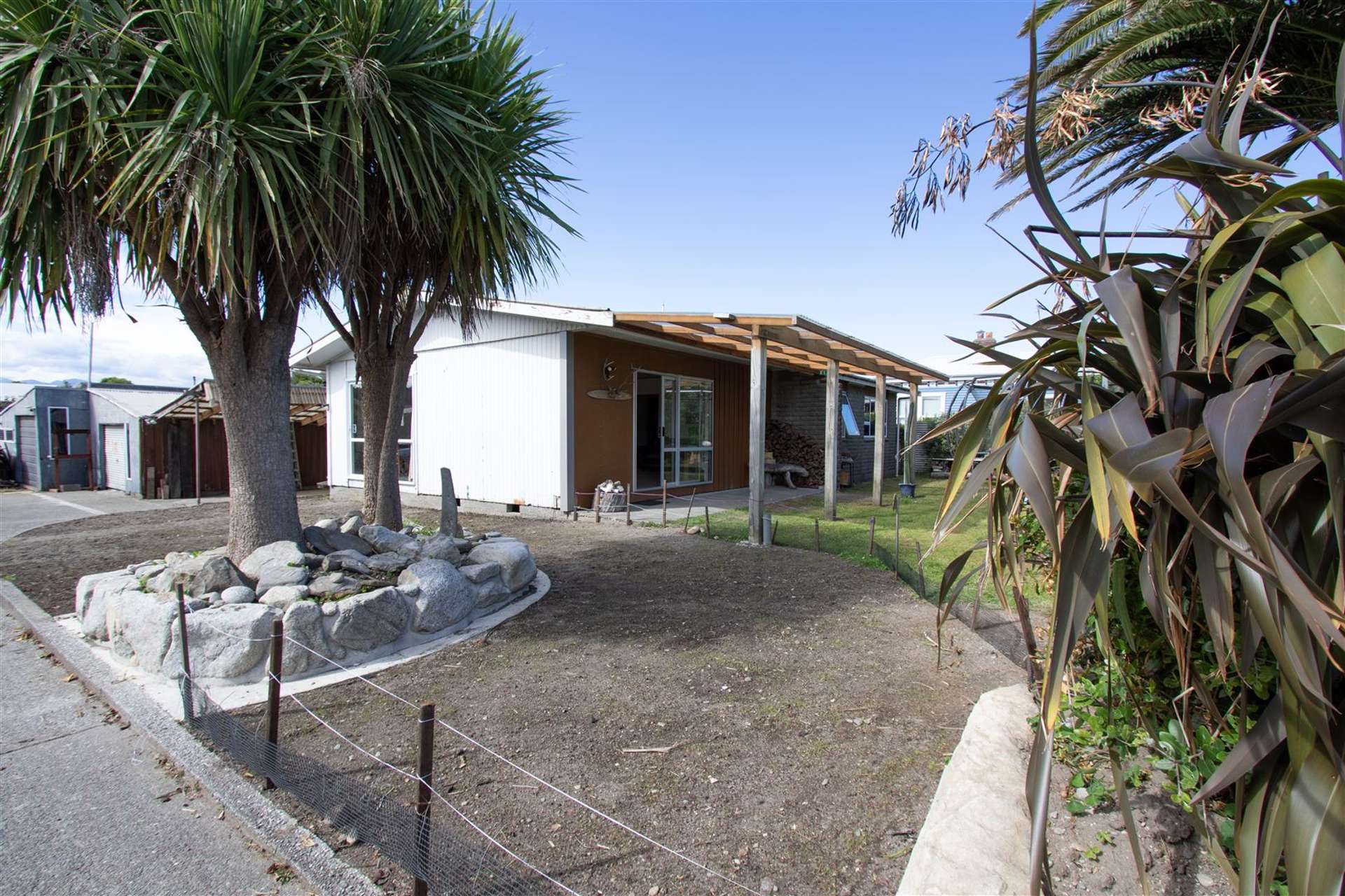 210 Revell Street Hokitika_0