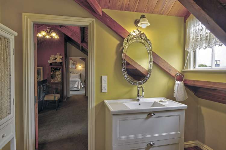 47 Holloway Street Carterton_12