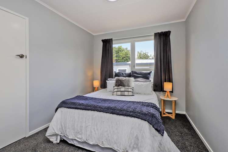 24 Deal Crescent Flaxmere_20