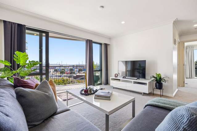4D/118 Gladstone Road Parnell_2