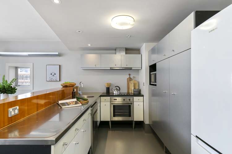 92/43 Mulgrave Street Thorndon_2