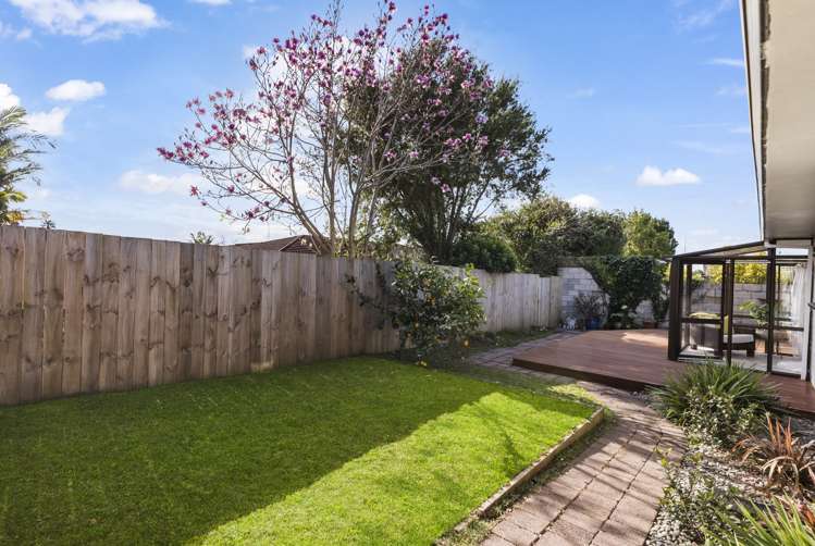 27b Prince Regent Drive Half Moon Bay_18