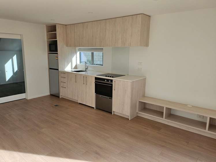  206/87 Marine Parade New Brighton_12