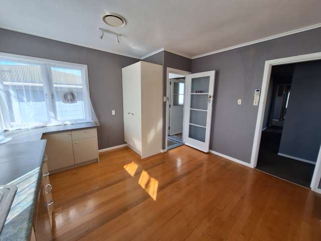 29 Coxhead Road 10686_3