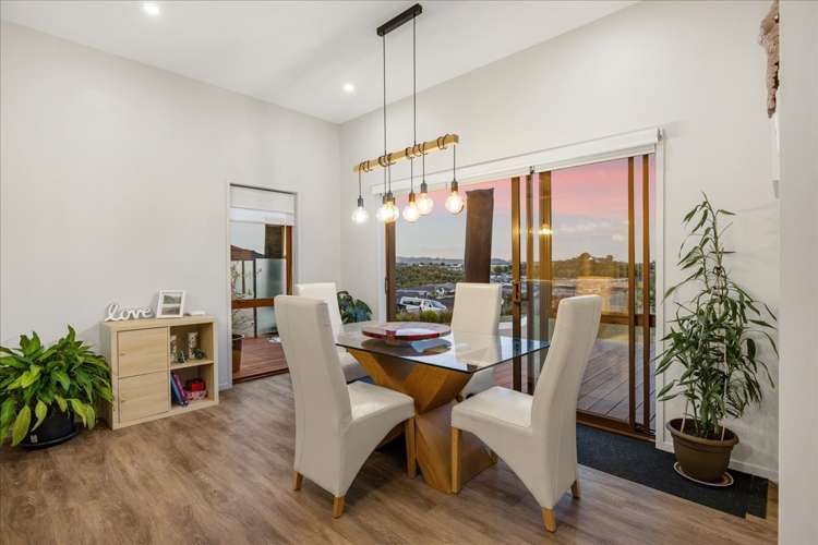 11 and 7 Kissling Terrace Pyes Pa_13