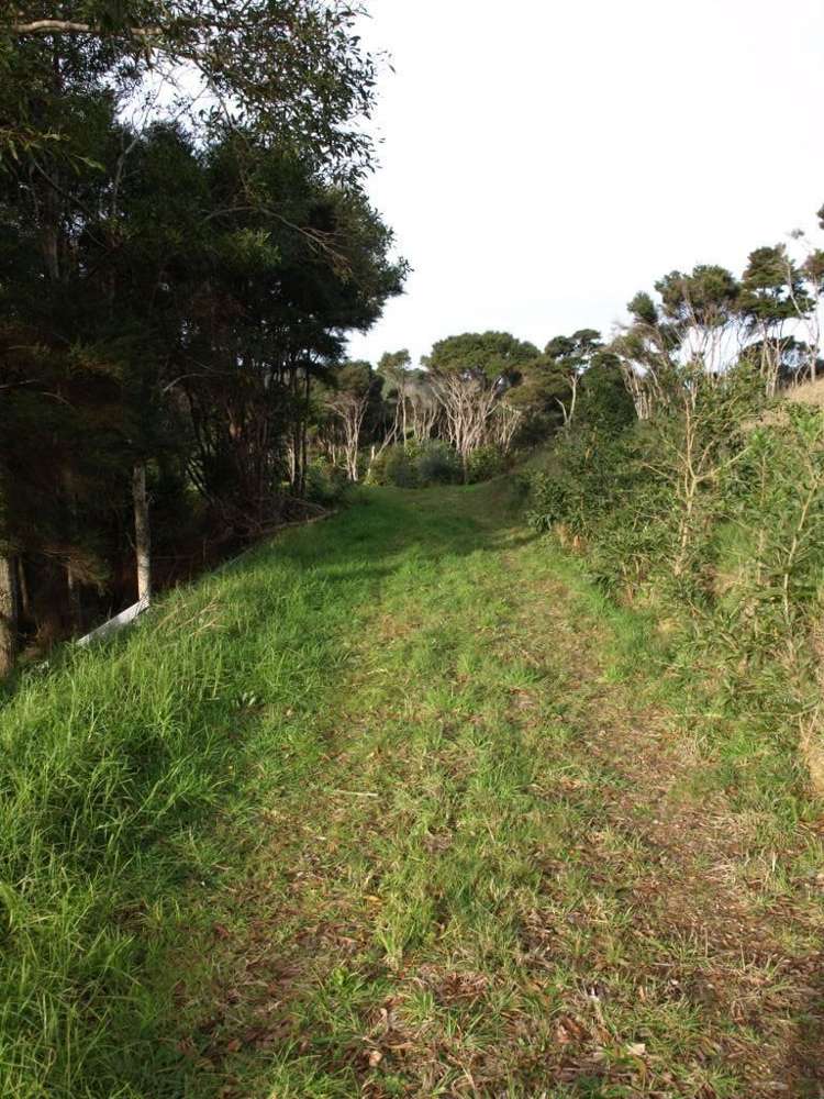 379a Cowes Bay Road Waiheke Island_17