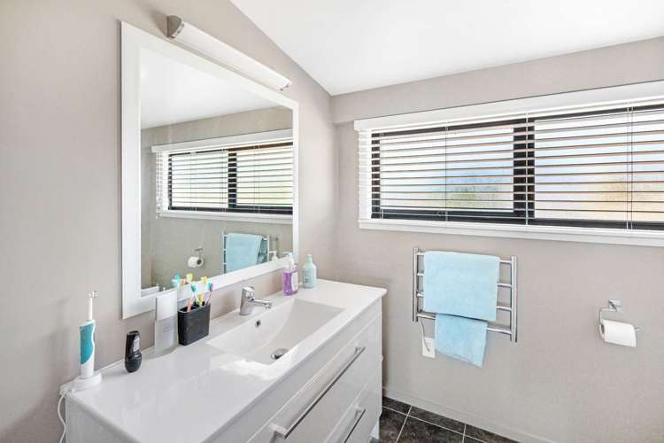 33 Aotea Crescent Gore_18