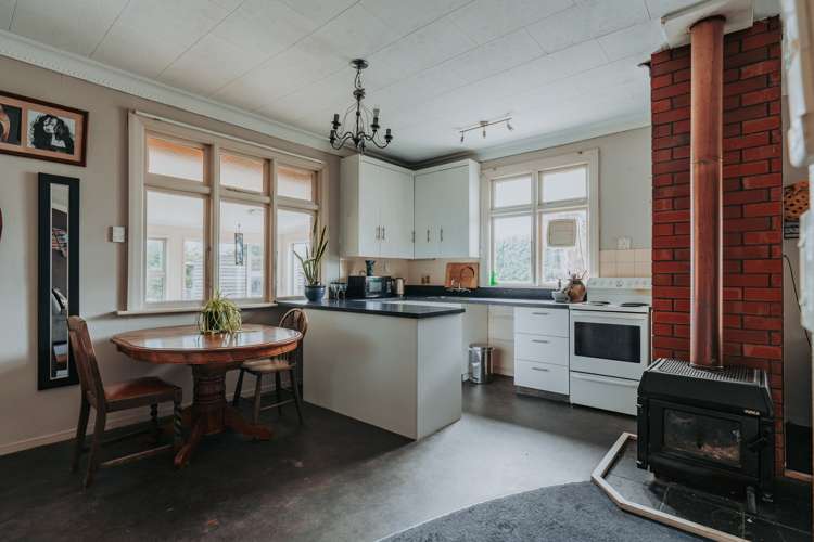 29 Shakespeare Street Milton_5