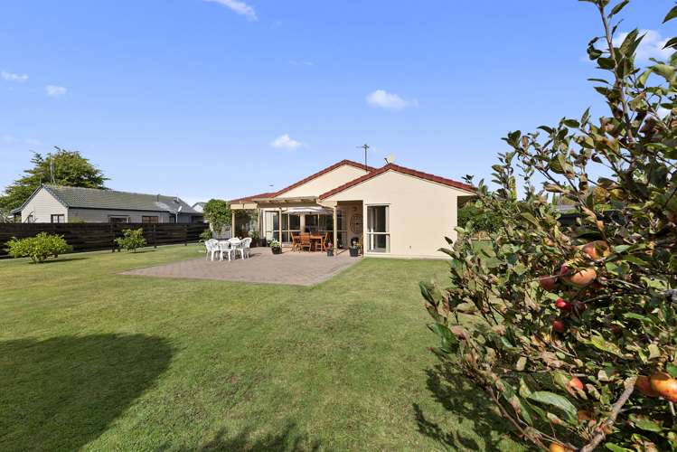 6 Cromwell Drive Fitzroy_15