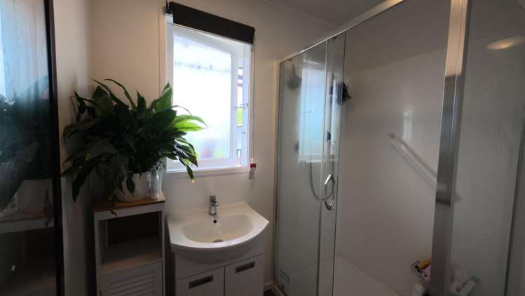 15 Simkin Street 11209_8